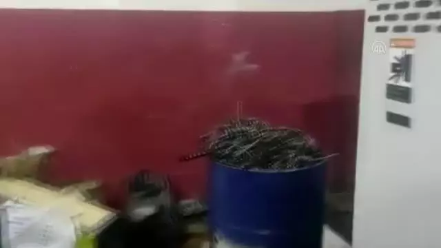 Son dakika gündem: Yasa dışı silah ticareti operasyonunda 2 şüpheli yakalandı Son dakika gündem: Yasa dışı silah ticareti operasyonunda 2 şüpheli yakalandı