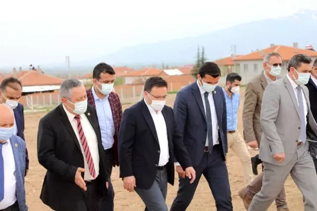 Afyonkarahisar'da yaklaşık 1 milyon metrekare alanda çörek otu ekimi yapıldı Afyonkarahisar'da yaklaşık 1 milyon metrekare alanda çörek otu ekimi yapıldı