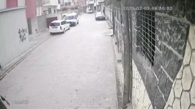 7 kişinin yaralandığı silahlı kavganın güvenlik kamerası görüntüleri ortaya çıktı 7 kişinin yaralandığı silahlı kavganın güvenlik kamerası görüntüleri ortaya çıktı