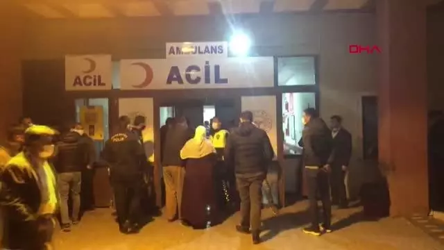 Son dakika haberleri: AĞRI'DA AKRABA İKİ AİLE ARASINDA İFTAR VAKTİ ARAZİ KAVGASI: 1 ÖLÜ, 12 YARALI Son dakika haberleri: AĞRI'DA AKRABA İKİ AİLE ARASINDA İFTAR VAKTİ ARAZİ KAVGASI: 1 ÖLÜ, 12 YARALI