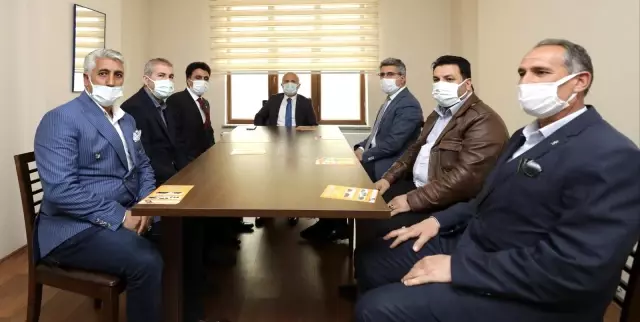 Ağrı Valisi Varol'dan, Damızlık Sığır Yetiştiricileri Birliğine ziyaret Ağrı Valisi Varol'dan, Damızlık Sığır Yetiştiricileri Birliğine ziyaret