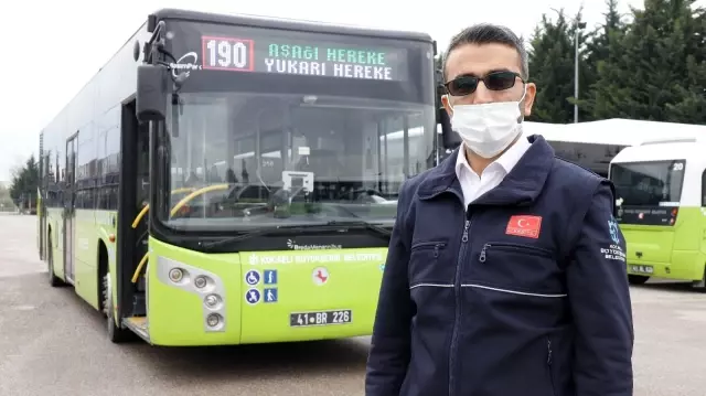 Anlamlı davranışı ile gündem olan belediye otobüsü şoförü konuştu Anlamlı davranışı ile gündem olan belediye otobüsü şoförü konuştu