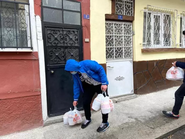 Bu lokantada 14 yıldır iftarlar ücretsiz Bu lokantada 14 yıldır iftarlar ücretsiz