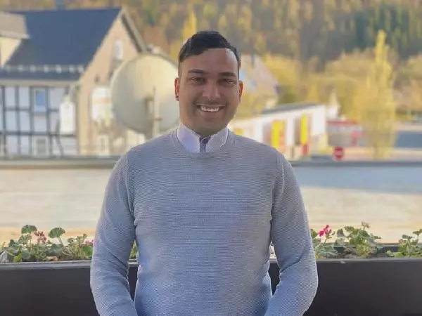 'Farklı tarzlarla harmanlanmış bir rap albümü' 'Farklı tarzlarla harmanlanmış bir rap albümü'