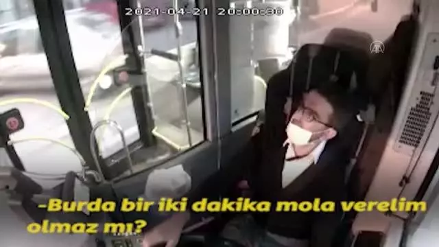 İftar yemeğini yolcusuyla paylaşan halk otobüsü şoförü konuştu İftar yemeğini yolcusuyla paylaşan halk otobüsü şoförü konuştu
