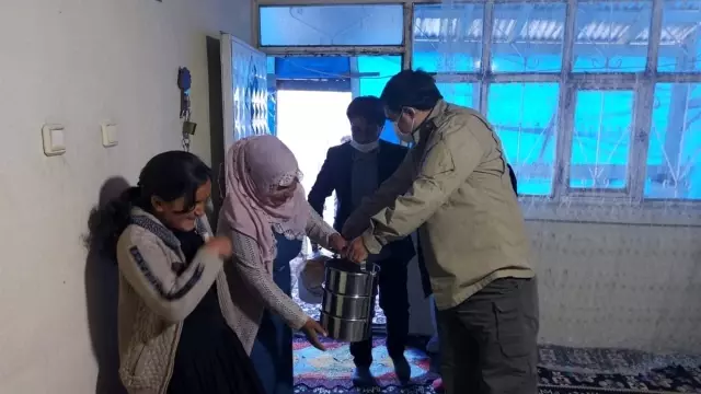 Kaymakam Balcı, 'Çatkapı' projesiyle kapı kapı dolaşıyor Kaymakam Balcı, 'Çatkapı' projesiyle kapı kapı dolaşıyor