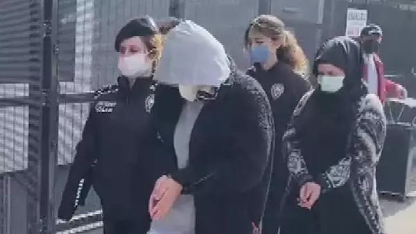 KRİPTO PARA DOLANDIRICILIĞI; SERAP VE GÜVEN ÖZER'İN SAĞLIK KONTROLÜNDE ÇEKİLEN GÖRÜNTÜLERİ KRİPTO PARA DOLANDIRICILIĞI; SERAP VE GÜVEN ÖZER'İN SAĞLIK KONTROLÜNDE ÇEKİLEN GÖRÜNTÜLERİ