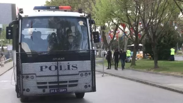 KRİPTO PARA DOLANDIRICILIĞI; SERAP VE GÜVEN ÖZER'İN SAĞLIK KONTROLÜNDE ÇEKİLEN GÖRÜNTÜLERİ KRİPTO PARA DOLANDIRICILIĞI; SERAP VE GÜVEN ÖZER'İN SAĞLIK KONTROLÜNDE ÇEKİLEN GÖRÜNTÜLERİ