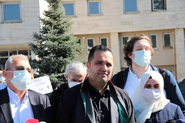 Pınar Gültekin cinayeti davası 12 Temmuz'a ertelendi Pınar Gültekin cinayeti davası 12 Temmuz'a ertelendi
