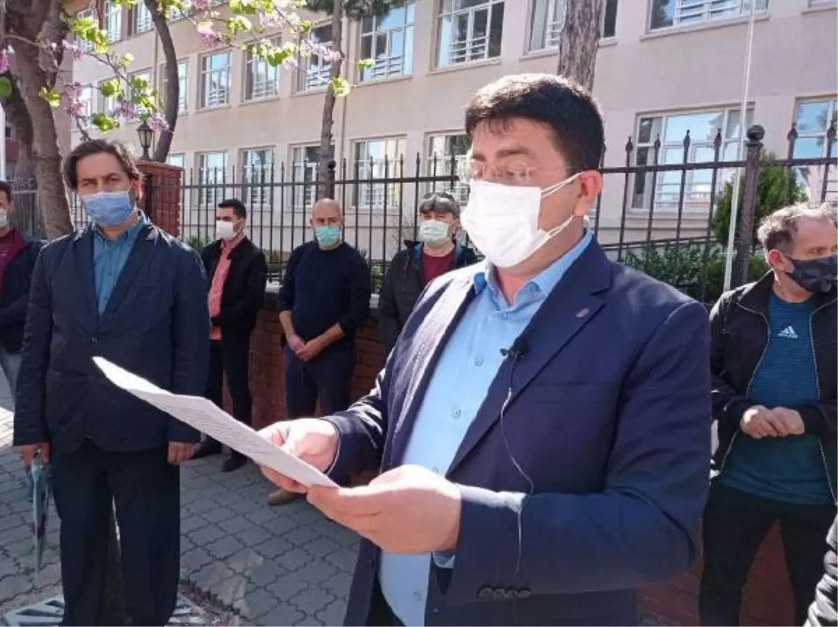 Şehit Öğretmen Şenay Aybüke Yalçın Anadolu Lisesi'nin adının değiştirilmek istenmesine tepkiler sürüyor