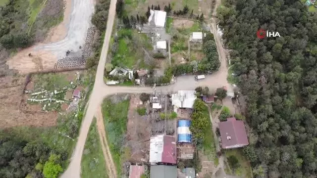 Sultangazi'de su olmadan yaşayan köylüler su sıkıntısına çözüm arıyor Sultangazi'de su olmadan yaşayan köylüler su sıkıntısına çözüm arıyor