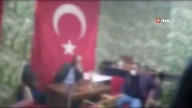 Tekel bayisi deposunu meyhaneye çevirenlere baskın Tekel bayisi deposunu meyhaneye çevirenlere baskın