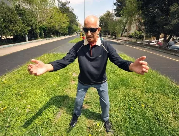 5 KITADA 5 DAĞA TIRMANAN GÖRME ENGELLİ DAĞCI, PANDEMİDE İDMANLARINI PARKTA YAPIYOR 5 KITADA 5 DAĞA TIRMANAN GÖRME ENGELLİ DAĞCI, PANDEMİDE İDMANLARINI PARKTA YAPIYOR