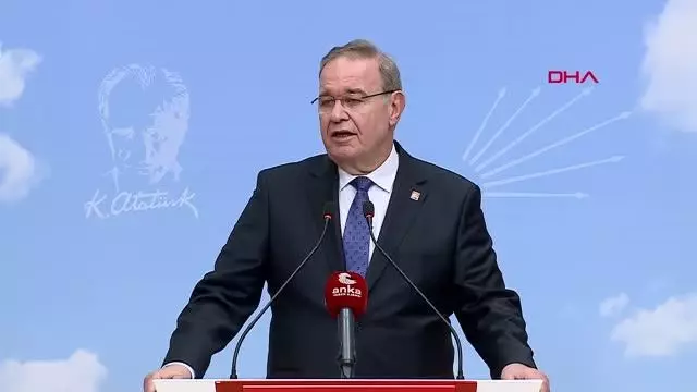 CHP'li Öztrak: Tarih yazmak, politikacıların görevi değildir CHP'li Öztrak: Tarih yazmak, politikacıların görevi değildir