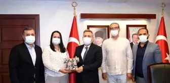Yürütme Kurulu: Elban: 'Turizmde rekabet etmenin yolu tanıtıma ağırlık vermekten geçiyor' Yürütme Kurulu: Elban: 'Turizmde rekabet etmenin yolu tanıtıma ağırlık vermekten geçiyor'