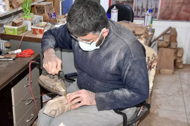 Hobi olarak başladı, şimdi tarihi yapıların maketini üretiyor Hobi olarak başladı, şimdi tarihi yapıların maketini üretiyor