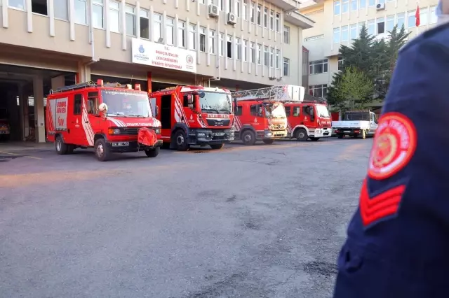 İftar saatinde itfaiye erlerinin zorlu mesaisi