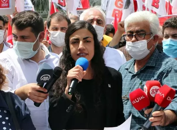 ADANA İNCİRLİK HAVA ÜSSÜ ÖNÜNDE BİDEN'A TEPKİ