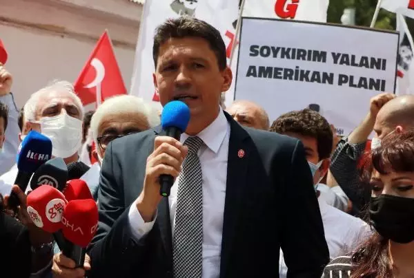 ADANA İNCİRLİK HAVA ÜSSÜ ÖNÜNDE BİDEN'A TEPKİ