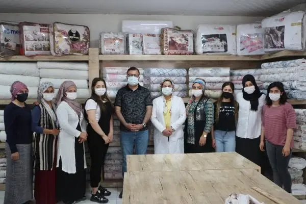 Kursta öğrendikleriyle tekstil atölyesi açtı, hedefi kadınlara daha fazla imkan sağlamak Kursta öğrendikleriyle tekstil atölyesi açtı, hedefi kadınlara daha fazla imkan sağlamak