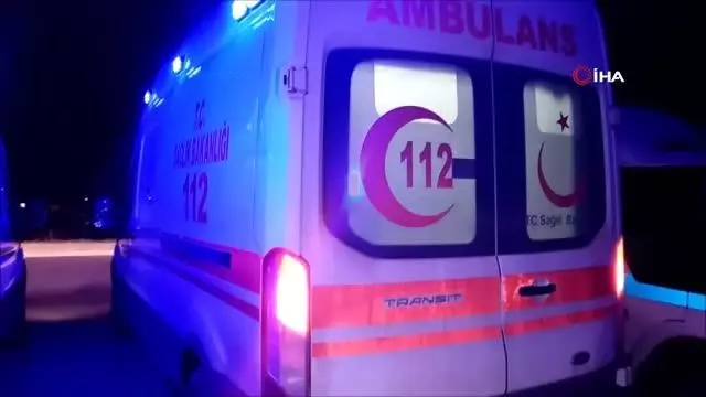 Şarköy'de taklalar atan otomobil hurdaya döndü: 2 yaralı Şarköy'de taklalar atan otomobil hurdaya döndü: 2 yaralı