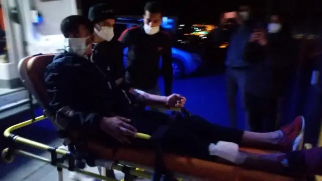 18 yaşındaki genç silahla vuruldu 18 yaşındaki genç silahla vuruldu