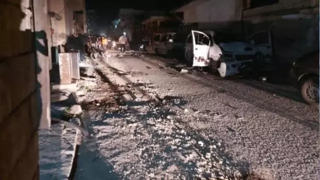 Suriye'nin Cerablus ilçesinde eş zamanlı bombalı terör saldırıları düzenlendi Suriye'nin Cerablus ilçesinde eş zamanlı bombalı terör saldırıları düzenlendi