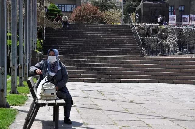 Tam kapanma kararı Afyonkarahisar'da memnuniyetle karşılandı Tam kapanma kararı Afyonkarahisar'da memnuniyetle karşılandı