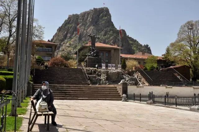 Tam kapanma kararı Afyonkarahisar'da memnuniyetle karşılandı Tam kapanma kararı Afyonkarahisar'da memnuniyetle karşılandı