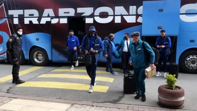 Trabzonspor, İzmir'e gitti Trabzonspor, İzmir'e gitti