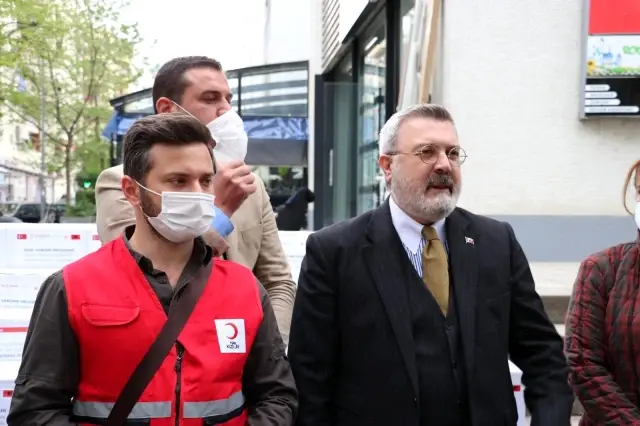 - Türk Kızılayı'ndan Arnavutluk'ta ihtiyaç sahiplerine Ramazan yardımı - Türk Kızılayı'ndan Arnavutluk'ta ihtiyaç sahiplerine Ramazan yardımı