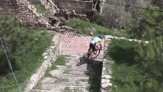 Uluslararası Erciyes 2021 Dağ Bisikleti Yarışları'na Velo Erciyes MTB Cup etabıyla devam edildi