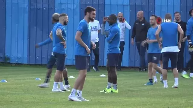 Adana Demirspor şampiyon olunca kentte tur atacak Adana Demirspor şampiyon olunca kentte tur atacak