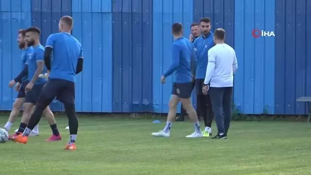 Adana Demirspor şampiyon olunca kentte tur atacak Adana Demirspor şampiyon olunca kentte tur atacak