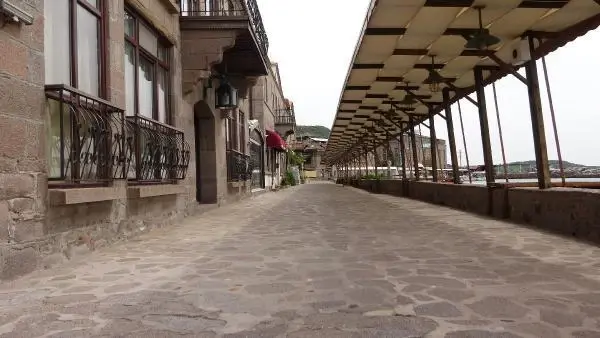 ÇANAKKALE 'AFET BÖLGESİ' ASSOS ANTİK LİMAN YOLUNDA, KAYA ISLAHI BAŞLADI