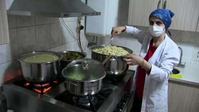 Artvin'de gönülleri ısıtan sıcak ikram