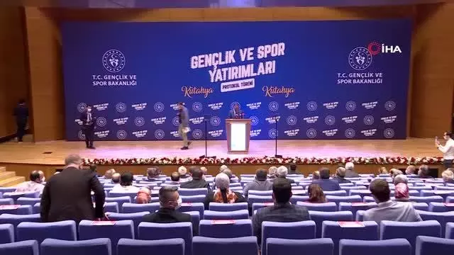 Bakan Kasapoğlu'ndan Kütahya halkına müjdeler Bakan Kasapoğlu'ndan Kütahya halkına müjdeler