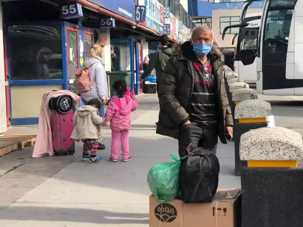 BİR GÜN KALA OTOGARDA TAM KAPANMA YOĞUNLUĞU; EK SEFERLER KONULDU BİR GÜN KALA OTOGARDA TAM KAPANMA YOĞUNLUĞU; EK SEFERLER KONULDU