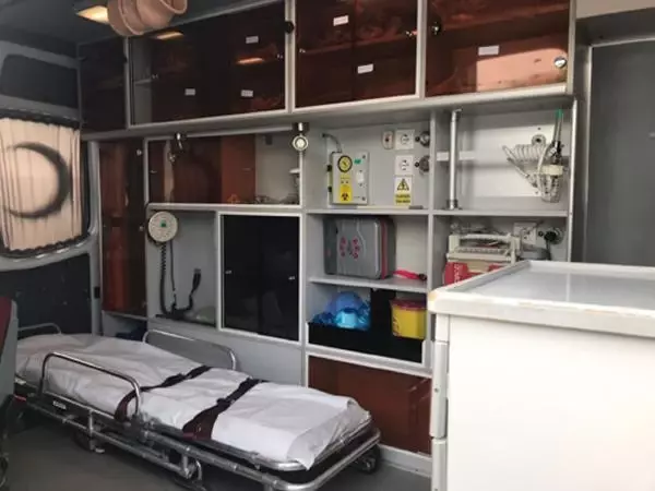 ÇAKARLI ARAÇ VE EMNİYET ŞERİDİ DENETİMİNDE KURAL İHLALİ YAPANLARA CEZA YAĞDI ÇAKARLI ARAÇ VE EMNİYET ŞERİDİ DENETİMİNDE KURAL İHLALİ YAPANLARA CEZA YAĞDI