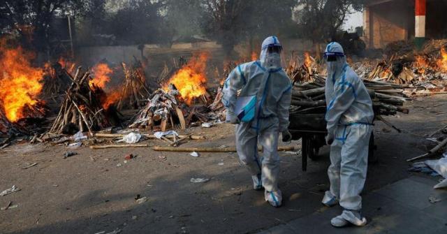 Cansız bedenler sokaklarda yakılmaya başlanmıştı! Prof. Dr. Uğur Şahin'den Hindistan'a umut olacak haber