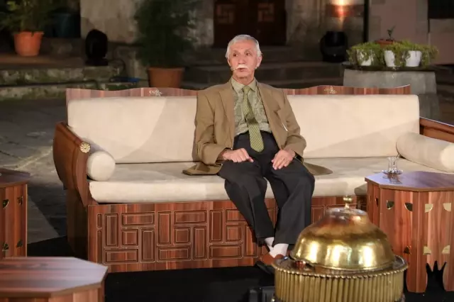 Dursun Gürlek: 'Hayat Allah'ın insanlara tövbe etmesi için verdiği mühlettir' Dursun Gürlek: 'Hayat Allah'ın insanlara tövbe etmesi için verdiği mühlettir'