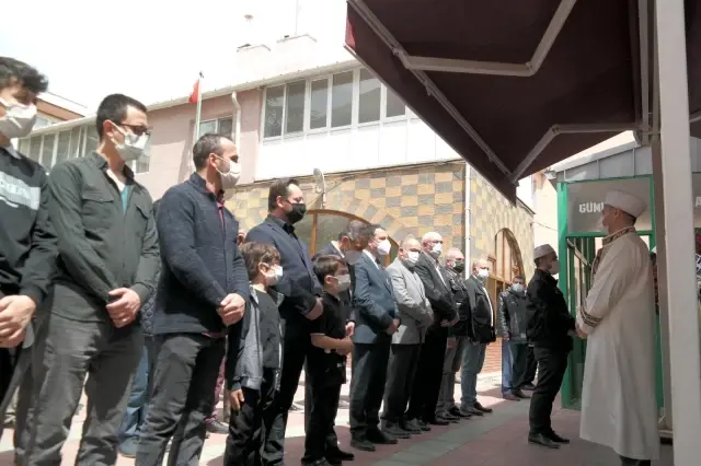 Eski milletvekili Mail Büyükerman son yolculuğuna uğurlandı Eski milletvekili Mail Büyükerman son yolculuğuna uğurlandı