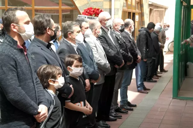 Eski milletvekili Mail Büyükerman son yolculuğuna uğurlandı Eski milletvekili Mail Büyükerman son yolculuğuna uğurlandı