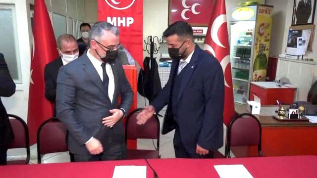 iyi parti de istifa soku 4 14096573 o
