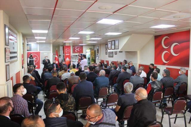 Manisa'da İYİ Parti'den istifa edip MHP'ye geçen partili sayısı 135'e yükseldi Manisa'da İYİ Parti'den istifa edip MHP'ye geçen partili sayısı 135'e yükseldi