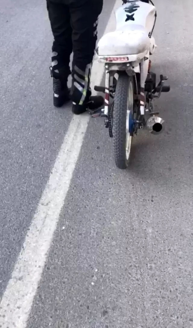 Gürültüye neden olan egzozu takanlar trafikten men ediliyor Gürültüye neden olan egzozu takanlar trafikten men ediliyor
