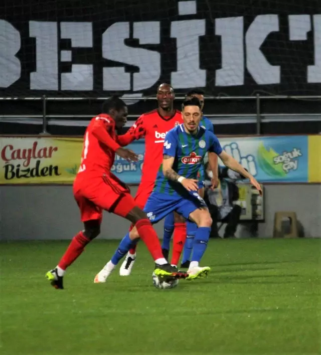 Süper Lig: Çaykur Rizespor: 2 - Beşiktaş: 3 (Maç sonucu) Süper Lig: Çaykur Rizespor: 2 - Beşiktaş: 3 (Maç sonucu)