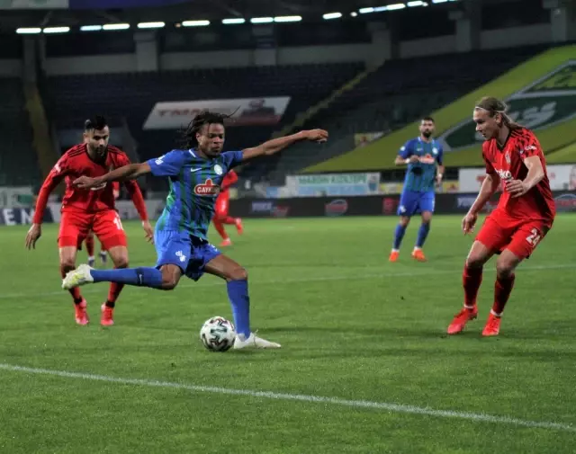 Süper Lig: Çaykur Rizespor: 2 - Beşiktaş: 3 (Maç sonucu) Süper Lig: Çaykur Rizespor: 2 - Beşiktaş: 3 (Maç sonucu)