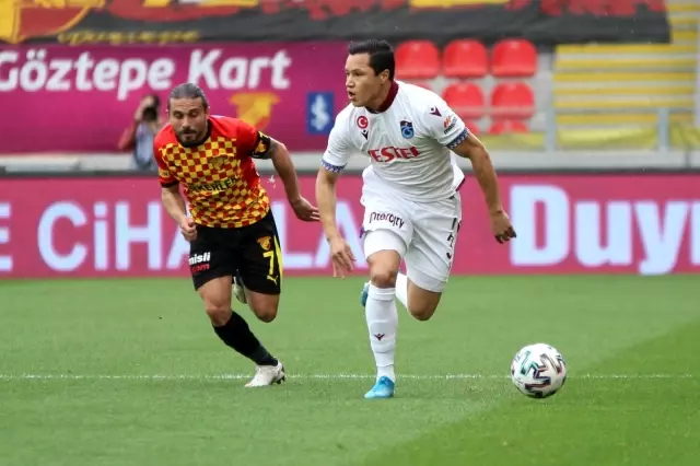 Süper Lig: Göztepe: 1 Trabzonspor: 0 (İlk yarı) Süper Lig: Göztepe: 1 Trabzonspor: 0 (İlk yarı)