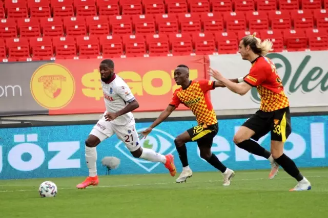Süper Lig: Göztepe: 1 Trabzonspor: 0 (İlk yarı) Süper Lig: Göztepe: 1 Trabzonspor: 0 (İlk yarı)